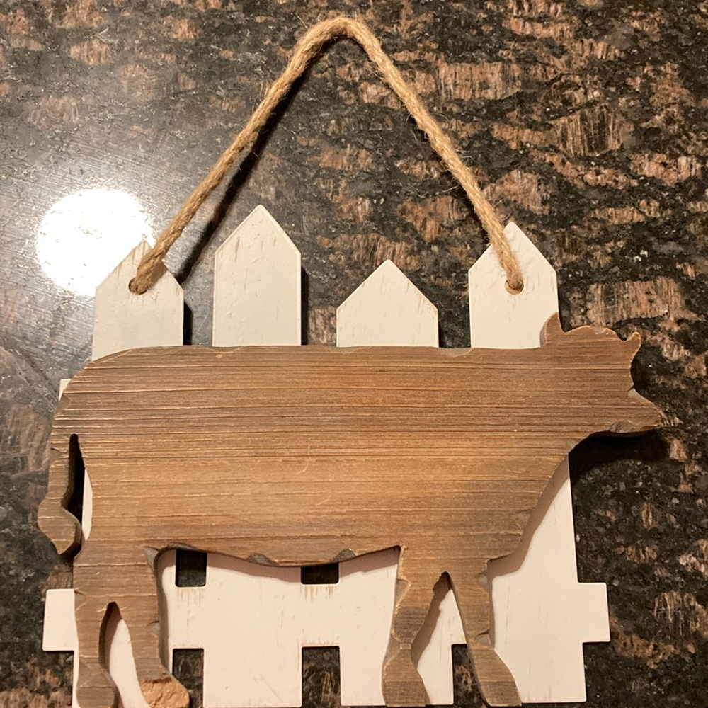 Wooden cow wall decor